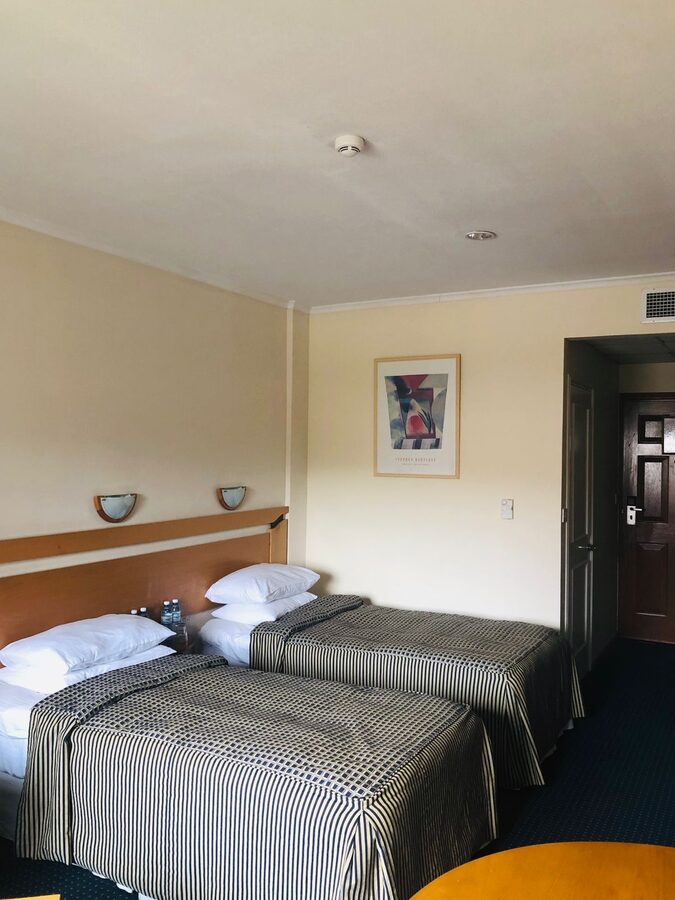 Standard twin room